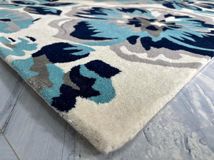 Carpus Hand Tufted Wool Carpet & Rug