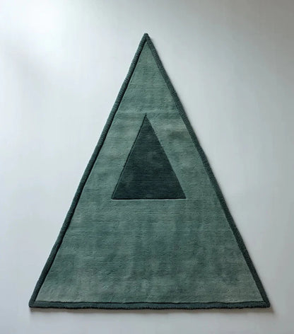 Green traingle irregular hand tufted carpet & rug