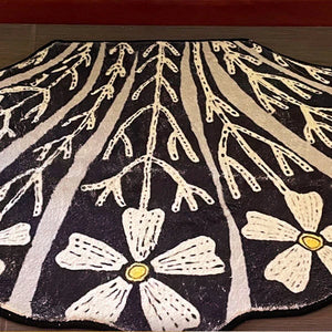 Ritu Foral Irregular Hand Tufted Carpet & Rug