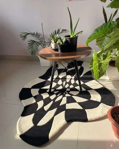Nayra Irregular Hand Tufted Carpet & Rug
