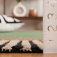 Abstract Oval Shape Border Pattern Rug