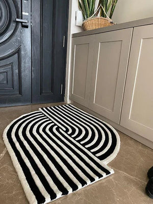 Fiza Geometric Irregular Hand Tufted Carpet & Rug