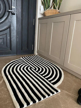 Fiza Geometric Irregular Hand Tufted Carpet & Rug