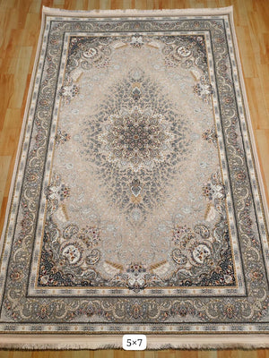 Bahzeen Cream Iranian Rug