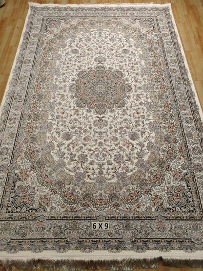 Fareeda Cream Iranian Rug