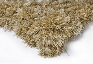 Beige Shaggy Carpet