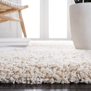 Luxious Shaggy Carpet & Rug