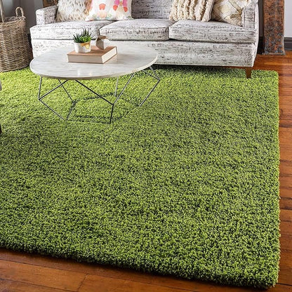 Green Grass Shaggy Carpet