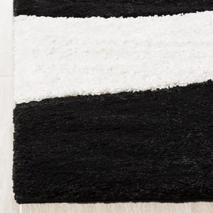 Nest Black & Maroon Shaggy Carpet